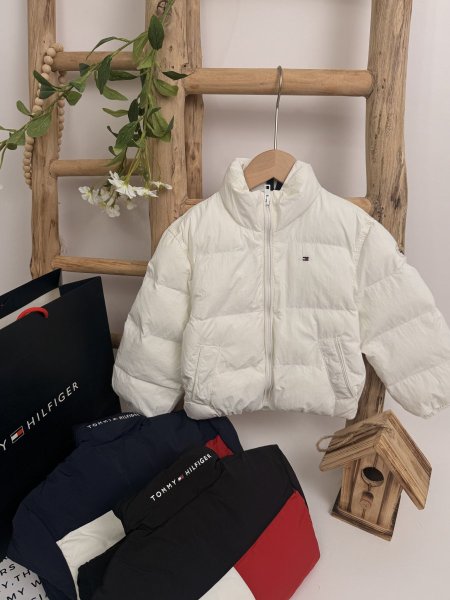 سترة بناتي tommy